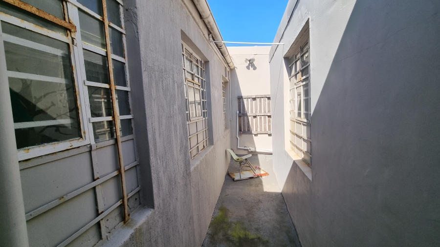 Commercial Property for Sale in Observatory Western Cape